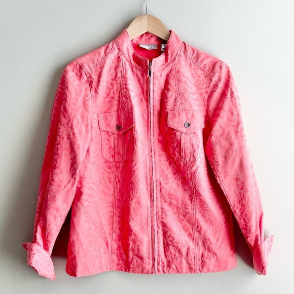 Chico’s Coral Pink Leopard Print Jacket - Picture 2 of 3